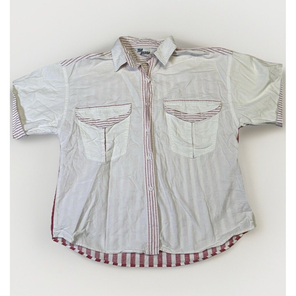 Traverse Women’s M Short Sleeve Button Up White with Red Stripe Accents